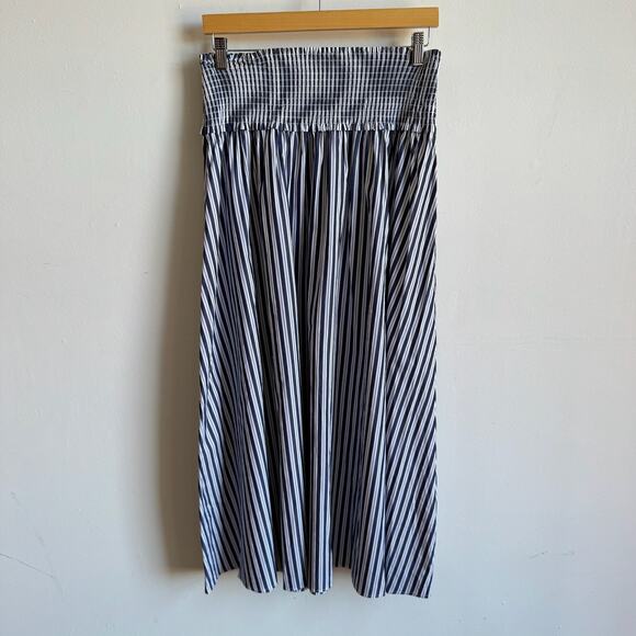 HILL HOUSE The Delphine Nap Skirt in Navy Stripe - Picture 3 of 7